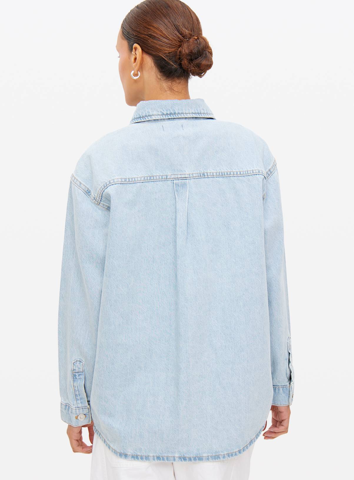 Light Washed Oversized Denim Shirt 16 - Image 4